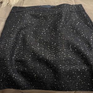 LOFT brand new size 6 skirt